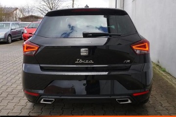 Seat Ibiza V Hatchback 5d Facelifting 1.0 TSI 110KM 2023 SEAT Ibiza FR 1.0 TSI 110KM, zdjęcie 4
