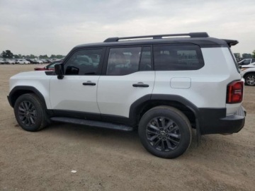 Toyota Land Cruiser VIII 2025 Toyota Land Cruiser 2025 TOYOTA LAND CRUISER BASE 2.4 Hybryda 275KM, zdjęcie 2