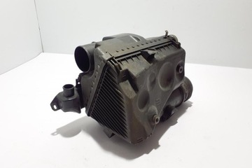 POUZDRO FILTRU VZDUCHU TOYOTA LAND CRUISER 120 (_J12_) 1789330020 3.0L