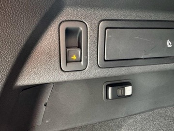 Volkswagen Tiguan II SUV Facelifting 2.0 TDI 200KM 2024 Volkswagen Tiguan FV23 bogata opcja R-linepanorama skora IQ Light Webasto, zdjęcie 17