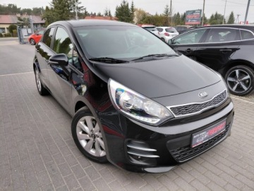 Kia Rio III Sedan Facelifting 1.4 DOHC CVVT 109KM 2016 Kia Rio Navi Kamera Klimatronik Sensor Podgrzewana kierownica PDC Alu 1.4, zdjęcie 2