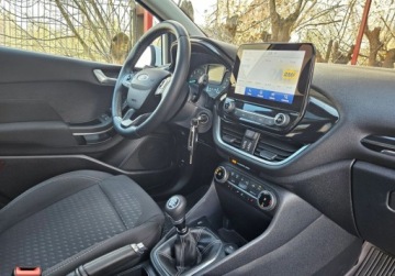 Ford Fiesta VIII Hatchback 5d 1.0 EcoBoost 95KM 2020 Ford Fiesta Niski Przebieg,Benzyna,Panorama dach,Serwisowany Benzyna 95KM, zdjęcie 7