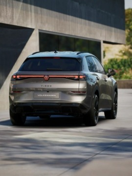 Volkswagen T-Roc I SUV Facelifting 1.5 TSI ACT 150KM 2026 Volkswagen T-Roc R-Line 1.5 eTSI 150 KM DSG -, zdjęcie 7