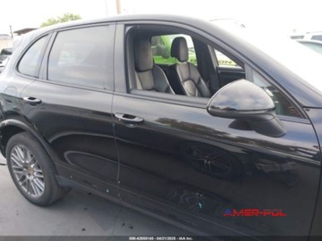 Porsche Cayenne III 2018 Porsche Cayenne 2018 3.6L V-6 AWD 3.6 Benzyna 300KM, zdjęcie 1