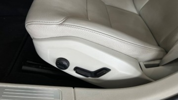 Volvo S90 II Sedan 2.0 T5 250KM 2019 Volvo S90 2.0 Turbo benzyna 250 km Polski salon Bogsata wersja wyposazenia, zdjęcie 23