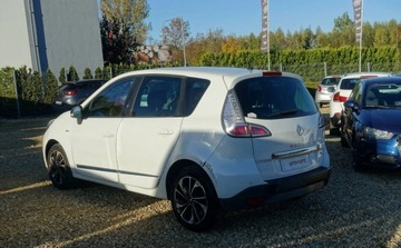 Renault Scenic III XMOD Energy TCe 130KM 2015 Renault Scenic 1.2TCe 130KM BOSE LIFT Biala perla Bezwypadkowy Uszkodzony, zdjęcie 6