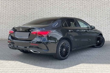 Mercedes Klasa A W177/V177 Sedan Facelifting 2.0 220 190KM 2023 A Klasa 220 4-Matic AMG Line 2.0 (190KM) 2023, zdjęcie 2