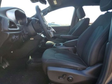 Chrysler Pacifica II 2022 Chrysler Pacifica 2022r. Touring, 3.6l, od ubezpieczalni 3.6 Benzyna 287KM, zdjęcie 6