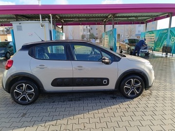 Citroen C3 III Hatchback 1.2 PureTech 82KM 2019 Citroen C3 III 1.2 PureTech SHINE I rej 04.2020 JAK NOWY, zdjęcie 4