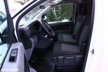 Toyota Proace II Verso Compact 2.0 D-4D 150KM 2020 Toyota ProAce Toyota ProAce D-4D Long 3,0t Mobilny Life 2.0 Diesel 150KM, zdjęcie 19