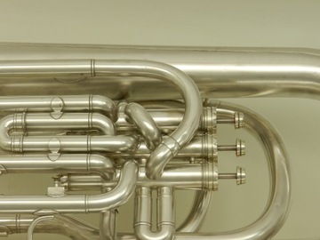 Tuba Bb Besson England New Standard Po przeglądzie technicznym DR23-125