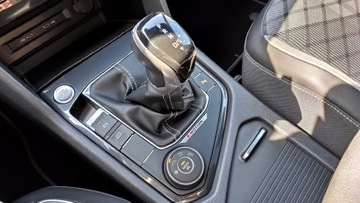 Volkswagen Tiguan II SUV Facelifting 2.0 TSI 190KM 2022 Volkswagen Tiguan R-line 2.0TSI 190KM 4x4 DSG Navi, zdjęcie 27