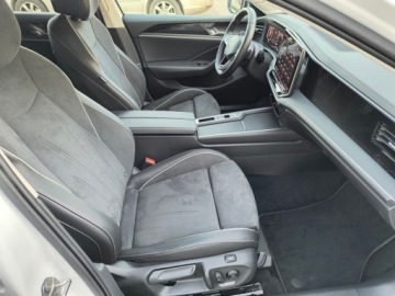 Volkswagen Passat B8 Variant Facelifting 1.5 TSI EVO 150KM 2025 Volkswagen Passat HAK ASO TSI 150KM bezwypadkowy gwarancja pakiety kamera3, zdjęcie 13