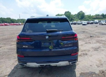 BMW X5 G05 2024 BMW X5 2024, 3.0L, 4x4, HYBRID, od ubezpieczalni 3.0 Hybryda 483KM, zdjęcie 1