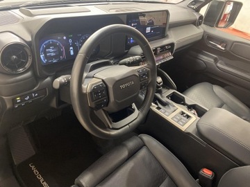 Toyota Land Cruiser VII Terenowy 5d 2.8 D-4D 204KM 2024 Toyota Land Cruiser LC 2.8 D-4D Executive VII (201, zdjęcie 8