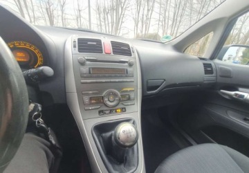 Toyota Auris I Hatchback 3d Facelifting 1.33 Dual VVT-i 101KM 2009 Toyota Auris Toyota Auris 1.33 VVT-i Life 1.3 Benzyna 101KM, zdjęcie 16