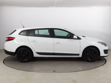 Renault Megane III Grandtour Facelifting 2013 1.2 Energy TCe 115KM 2016 Renault Megane 1.2 TCe, Klima, Tempomat,ALU, zdjęcie 5