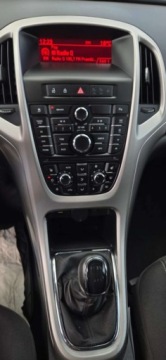 Opel Astra J Sports Tourer Facelifting 1.4 Turbo ECOTEC 140KM 2013 Opel Astra 1,4 TURBO 140KM Led Super Stan Oplaty 1.4 Benzyna 140KM, zdjęcie 28
