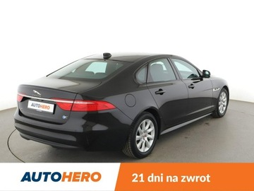 Jaguar XF II Sedan 2.0 i4D 163KM 2017 Jaguar XF GRATIS! Pakiet Serwisowy o wartości, zdjęcie 6