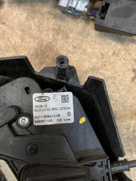 FORD B-MAX ZÁMEK DVEŘE LEVÝ ZADNÍ