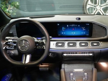 Mercedes GLE V167 SUV Facelifting 3.0 450d 367KM 2026 MERCEDES-BENZ GLE 450 d 4-Matic AMG Line 3.0 (367KM) 2026, zdjęcie 8