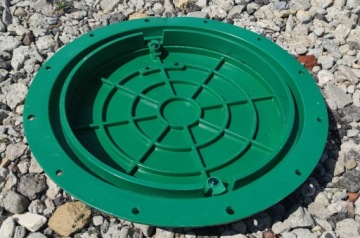 Запираемая крышка люка для септика 60/80 см