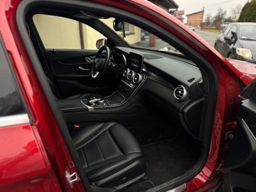 Mercedes GLC C253 Coupe 2.0 300 245KM 2019 Mercedes-Benz GLC 2.0 Benzyna 4matic Bogate wyposazenie 2.0 Benzyna 244KM, zdjęcie 26