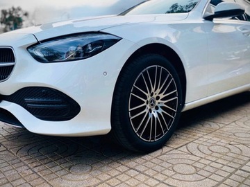 Mercedes Klasa C W206 Limuzyna 1.5 180 170KM 2025 MERCEDES-BENZ C Klasa 180 Avantgarde 1.5 (170KM) 2025, zdjęcie 3