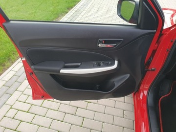 Suzuki Swift VI Hatchback Facelifting 1.2 DualJet SHVS 83KM 2021 Suzuki Swift 1.2 Benzyna 82KM 2021r Ledy Kamera, zdjęcie 21