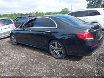 Mercedes Klasa E W213 2019 Mercedes-Benz Klasa E E300 4matic 2.0 Benzyna 241KM, zdjęcie 7