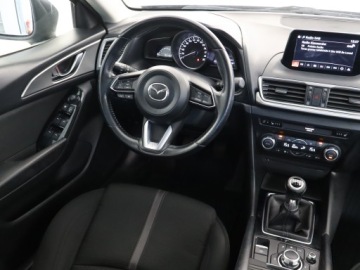 Mazda 3 III Sedan Facelifting 2.0 SKYACTIV-G 120KM 2018 Mazda 3 2.0 Skyactiv-G, Salon Polska, Klima, zdjęcie 6