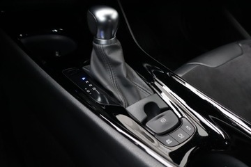 Toyota C-HR I Crossover Facelifting 2.0 Hybrid Dynamic Force 184KM 2020 Toyota C-HR 2.0 Hybrid, Salon Polska, zdjęcie 18