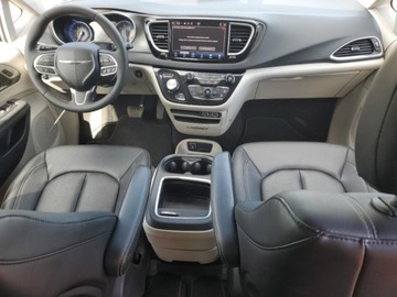 Chrysler Pacifica II 2024 Chrysler Pacifica Touring L 2024 3.6l 3.6 Benzyna 287KM, zdjęcie 8