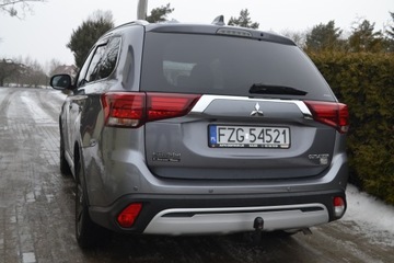 Mitsubishi Outlander III SUV Facelifting 2017 2.0 150KM 2019 4x4 AUTOMAT 7 OSÓB, zdjęcie 8