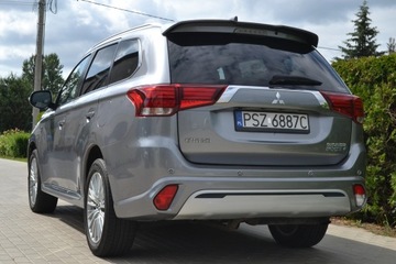 Mitsubishi Outlander III 2019 PHEV 2.4 4x4 NAJBOGATSZA WERSJA, zdjęcie 3