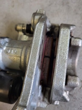 OUTLANDER III лифт 2.4 4WD подвеска, правая задняя