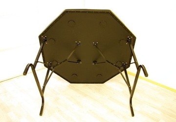 Идеальный складной восьмиугольный стол для покера.