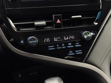 Toyota Camry IX Sedan 2.5 Hybrid Dynamic Force 218KM 2022 Toyota Camry Executive / Tempomat ACC / Elektryczn, zdjęcie 21