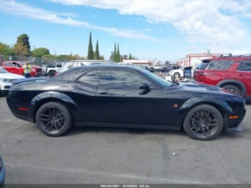 Dodge Challenger III 2021 Dodge Challenger RT Scat Pack Widebody, 2021r., 6.4L 6.4 Benzyna 485KM, zdjęcie 4