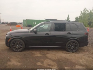 BMW X7 2025 BMW X7 Xdrive40i 2025 3.0 Benzyna 375KM, zdjęcie 1
