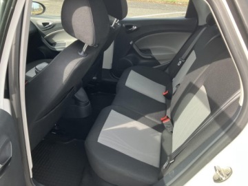 Seat Ibiza IV Hatchback 5d Facelifting 1.2 TSI 105KM 2014 Seat Ibiza 1.2 TSI Style | Salon Polska | Alufelgi, zdjęcie 19