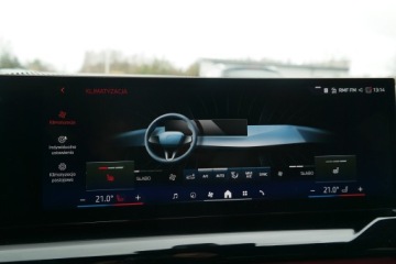 BMW Seria 5 G90-91 2024 BMW 550 BMW 550e M Pro HAK Adaptive LED Bowers&amp;Wil, zdjęcie 25