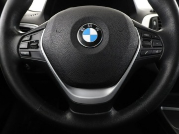 BMW Seria 1 F40 2019 BMW 118 2.0d Automat Urban Line Navi Tempomat, zdjęcie 20