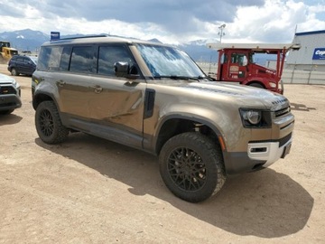 Land Rover Defender IV (L663) 2022 Land Rover Defender 110 SE 2022 3.0l 3.0 Benzyna 395KM, zdjęcie 4