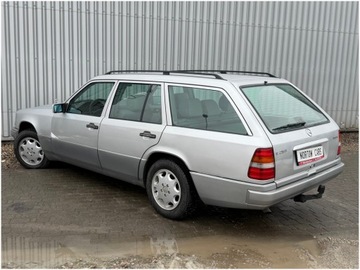 Mercedes W124 Sedan 2.5 D 113KM 1995 Mercedes-Benz W124 E 250, zdjęcie 11