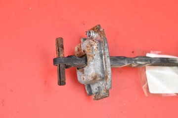 СТОПОР ДВЕРИ ПРАВЫЙ ПЕРЕДНИЙ SUZUKI GRAND VITARA