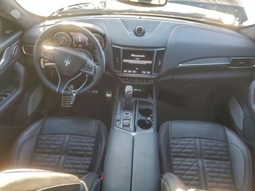 Maserati Levante 2022 Maserati Levante Trofeo 2022 3.8 Benzyna 580KM, zdjęcie 8