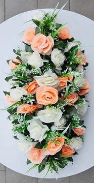 ГОТОВАЯ ЦВЕТОЧНАЯ КОМПОЗИЦИЯ с розами