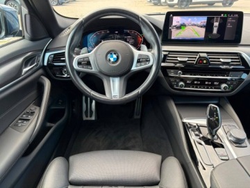 BMW Seria 5 G30-G31 Touring Facelifting 2.0 520d 190KM 2023 BMW 520 M Sport PRO,Salon Polska,adaptacyjne led,d, zdjęcie 16