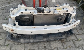 TOYOTA YARIS III PAS PRZEDNI 15-18R.
